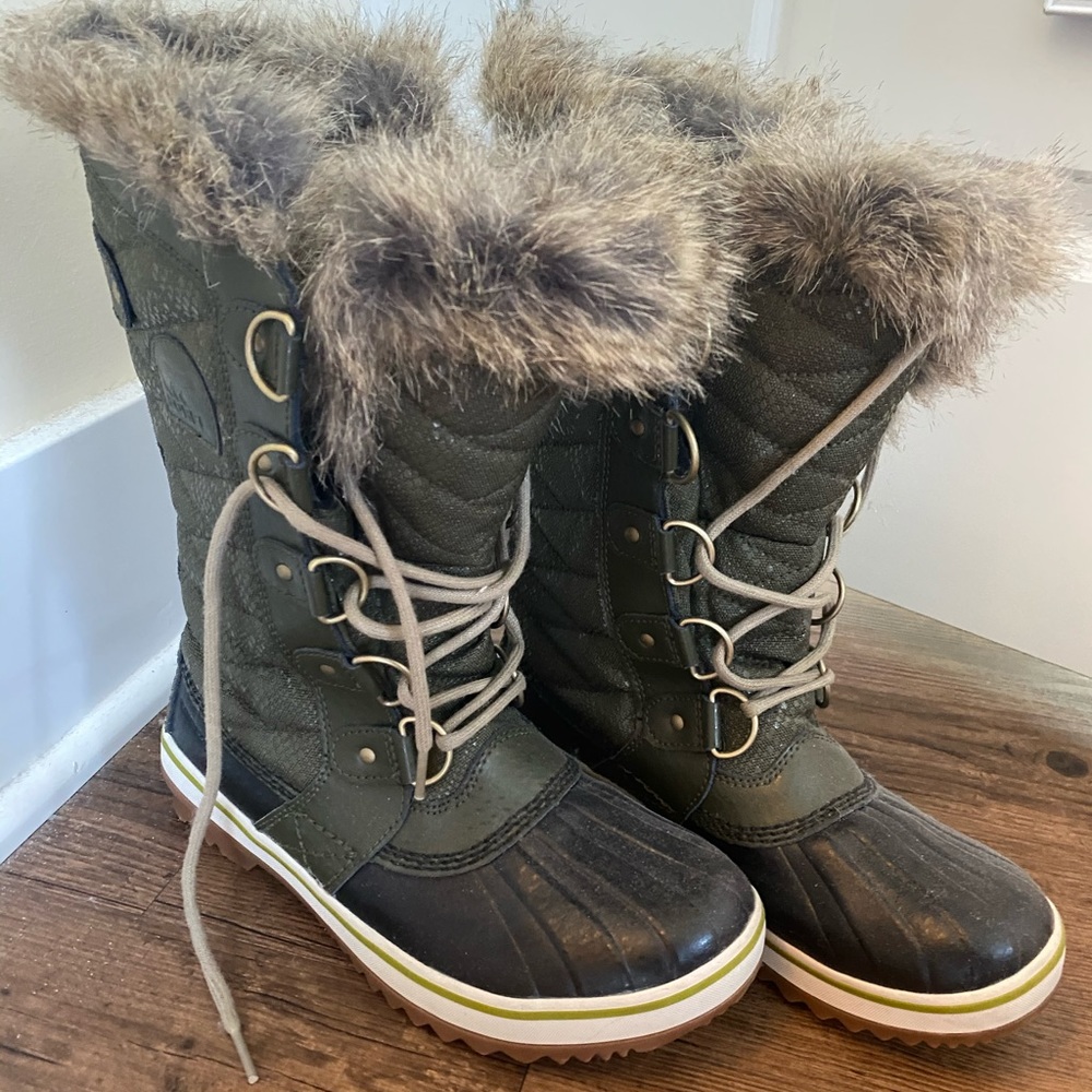 brand new sorrels